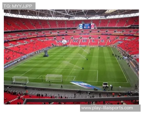 东单足球:激情四射的城市绿茵场,见证梦想与荣耀的交汇点 东单足球:激情四射的城市绿茵场,见证梦想与荣耀的交汇点